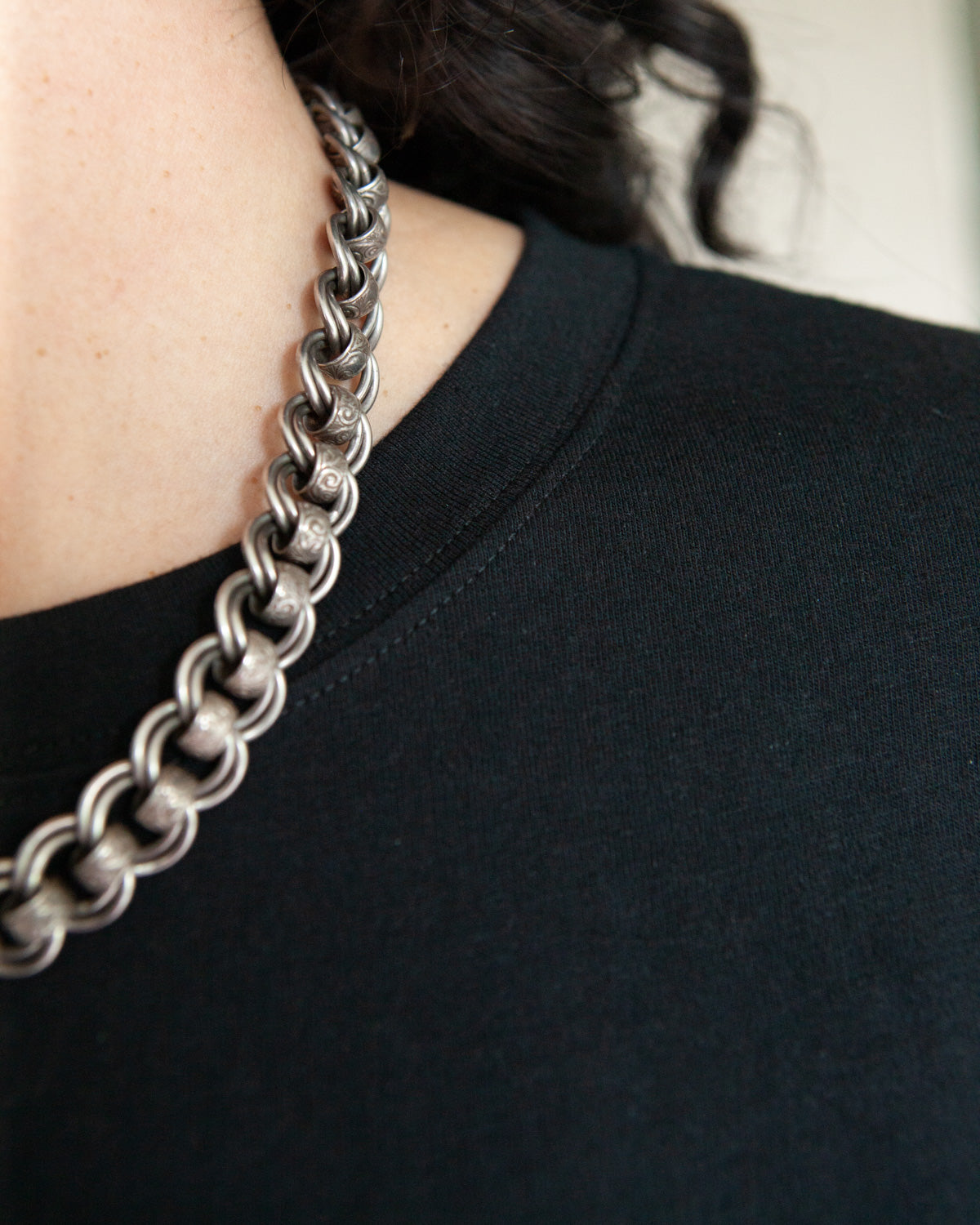 W'MENSWEAR BOWL TEE - BLACK