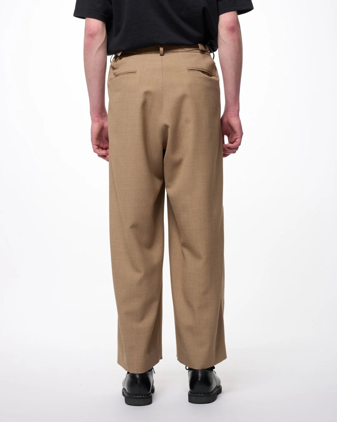 MARKA DOUBLE PLEATED BAGGY TROUSERS - BEIGE
