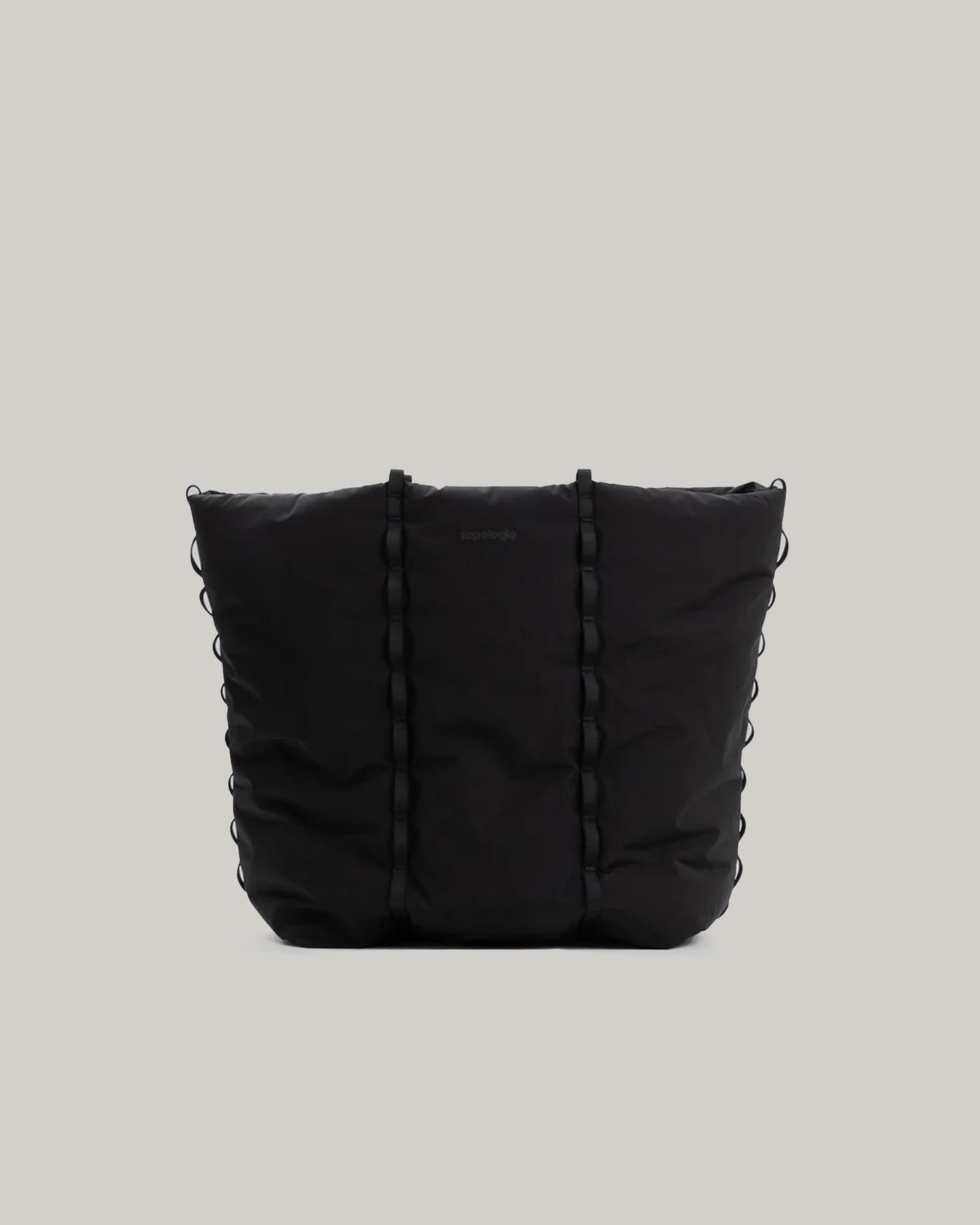 TOPOLOGIE CLOUD TOTE BLACK TECH SATEEN