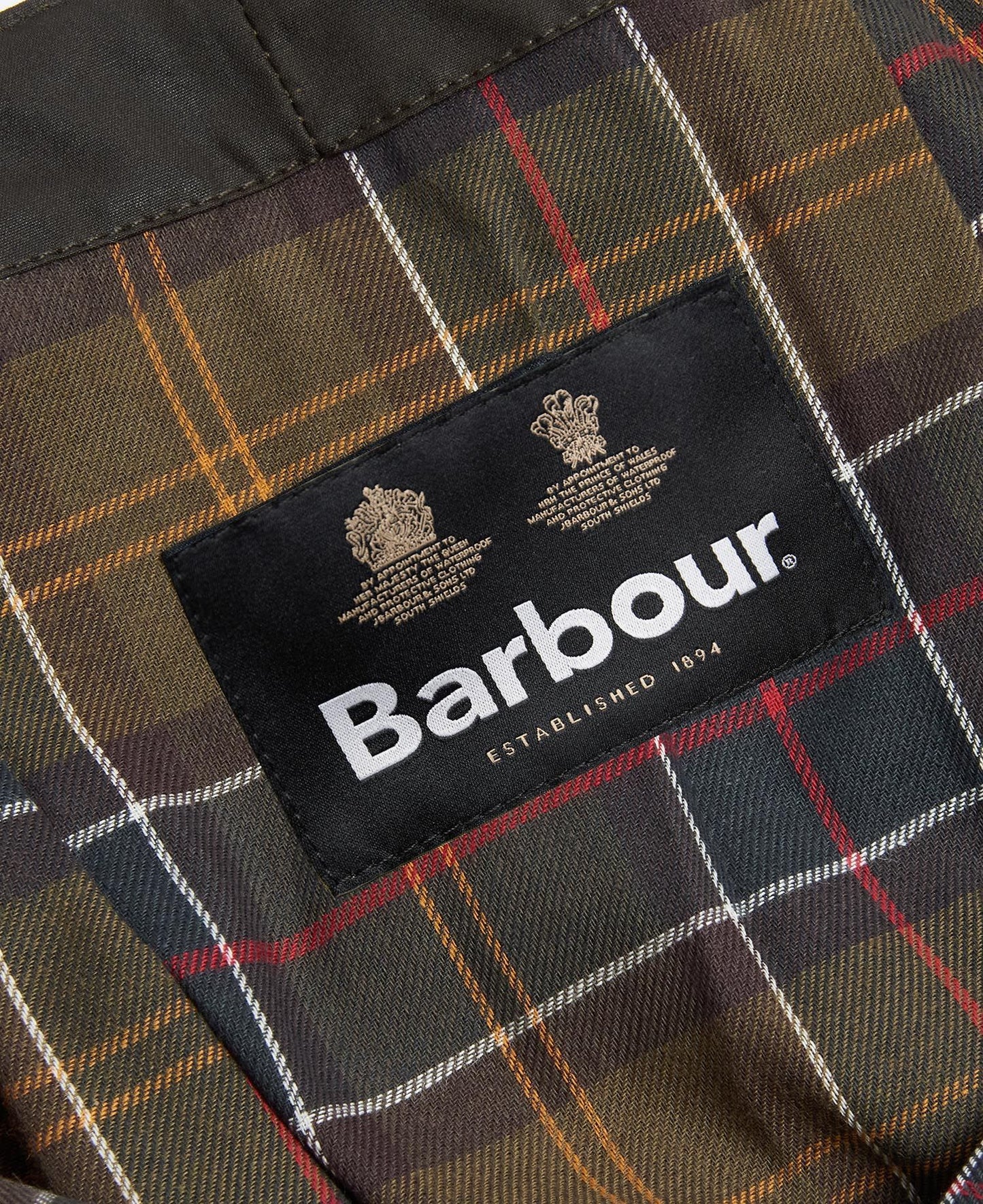 BARBOUR CLASSIC SYLKOIL HOOD - OLIVE