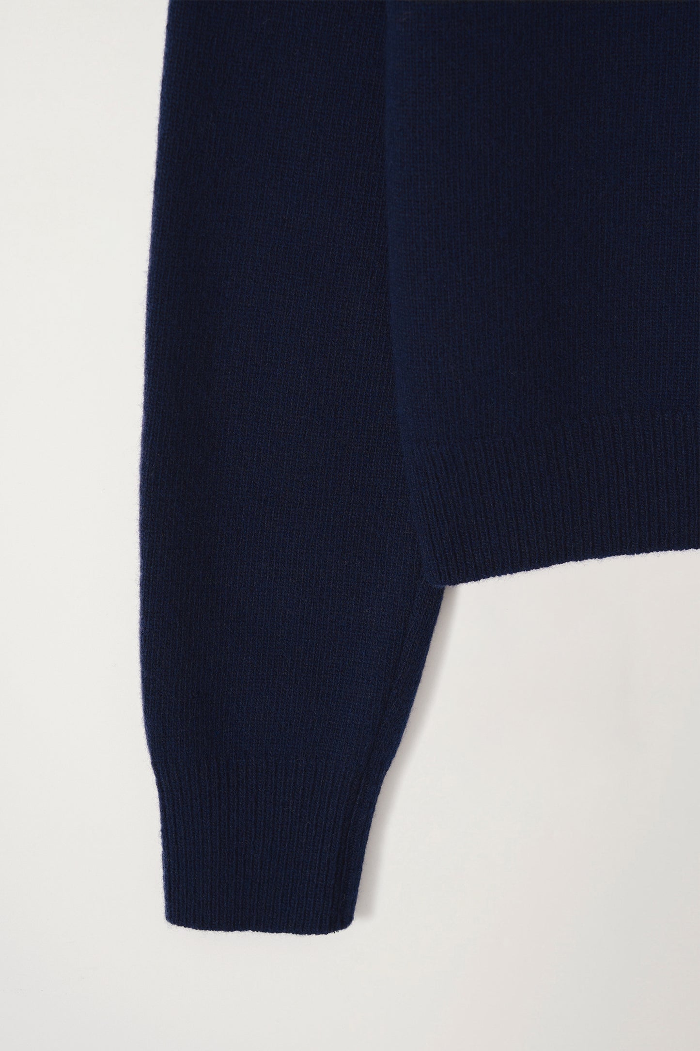 NOTHING WRITTEN DIENE ROUND CARDIGAN - DARK NAVY