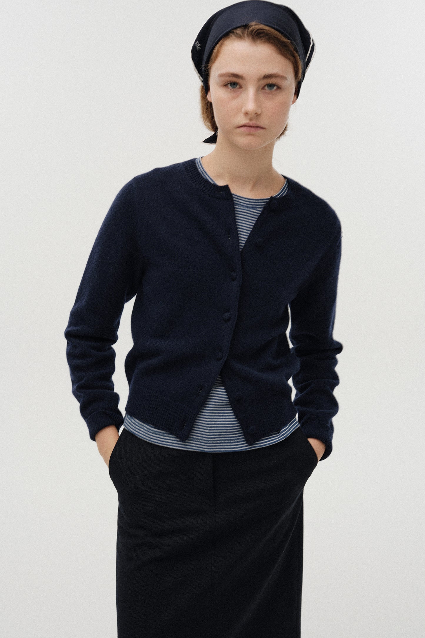 NOTHING WRITTEN DIENE ROUND CARDIGAN - DARK NAVY