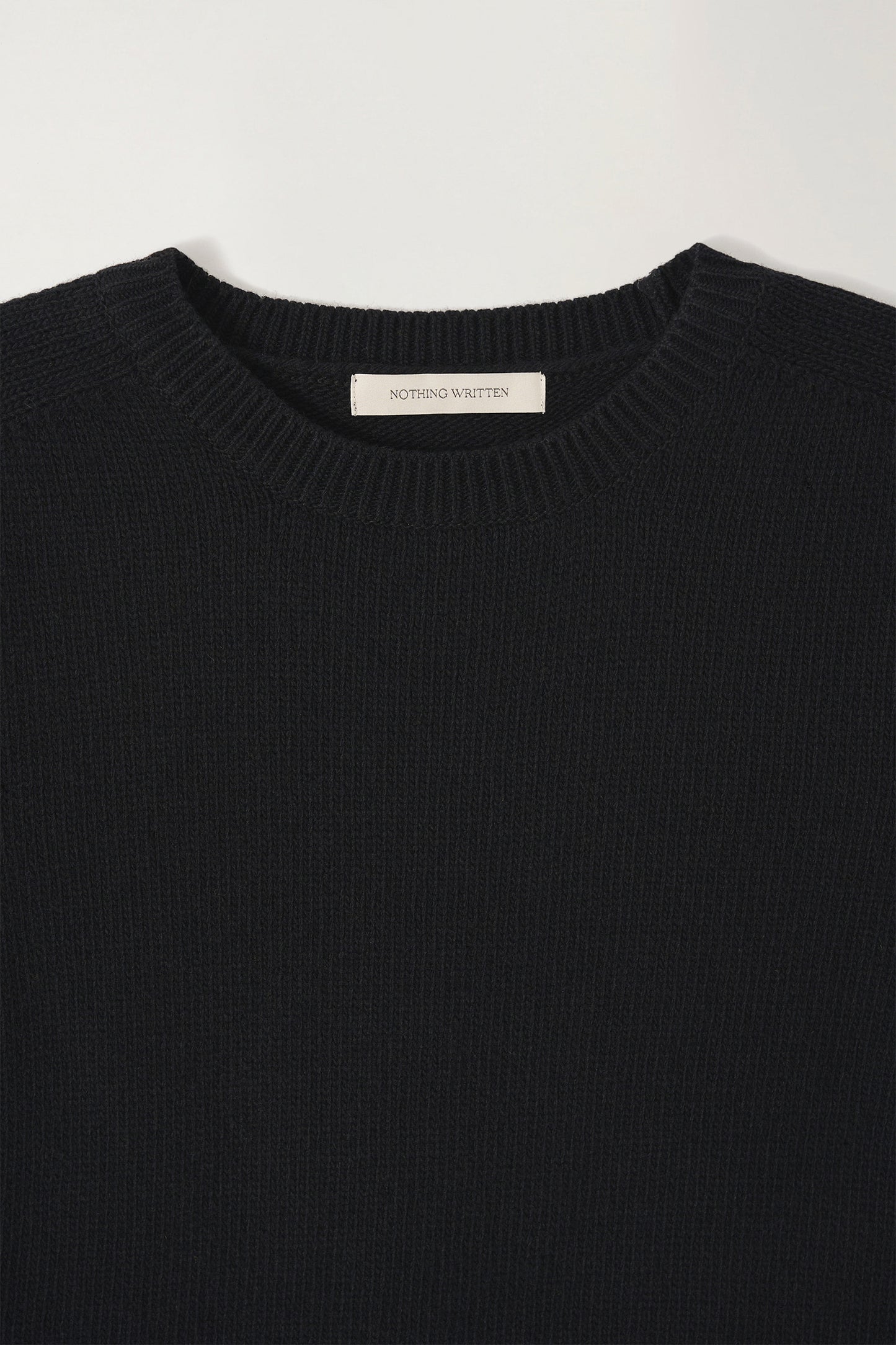 NOTHING WRITTEN PUNO SHORT SLEEVE KNIT - BLACK