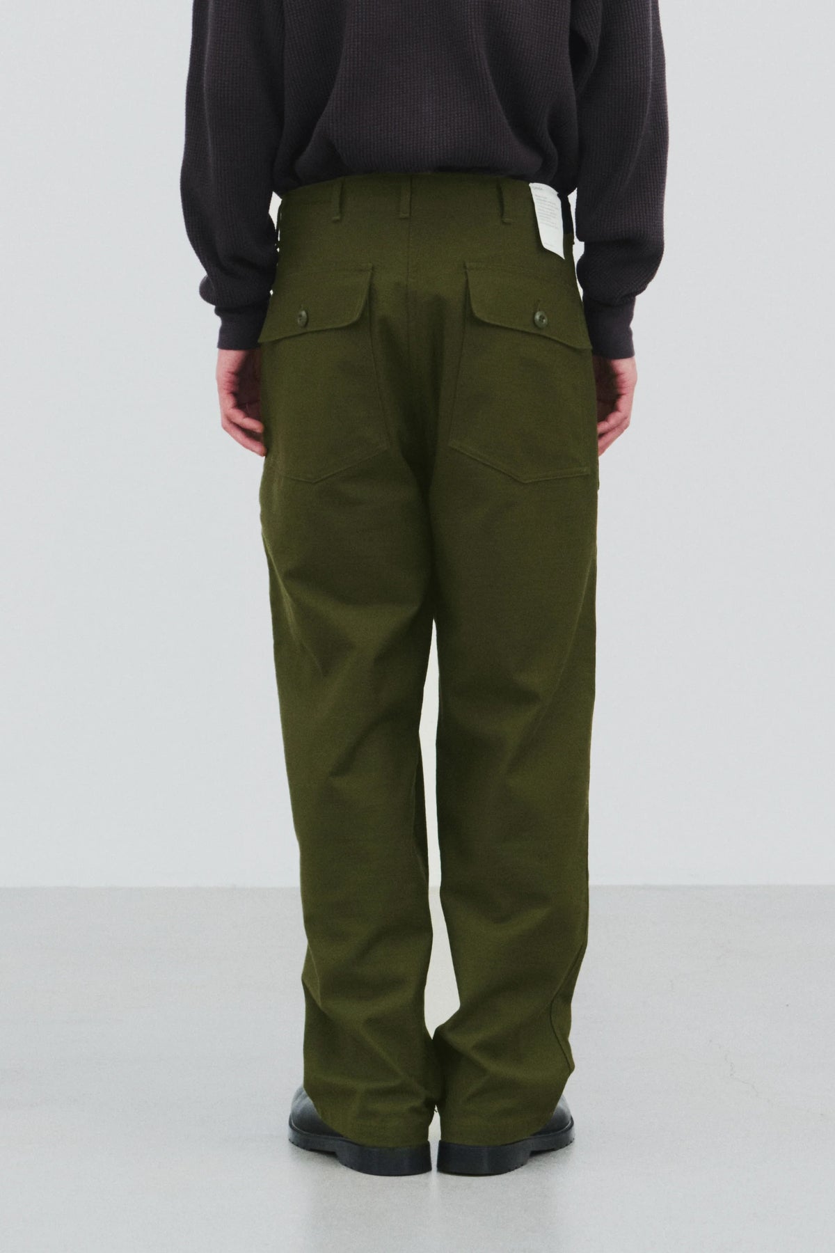 CIOTA COTTON BACK SATEEN BAKER PANTS - DARK OLIVE (ONE WASH)