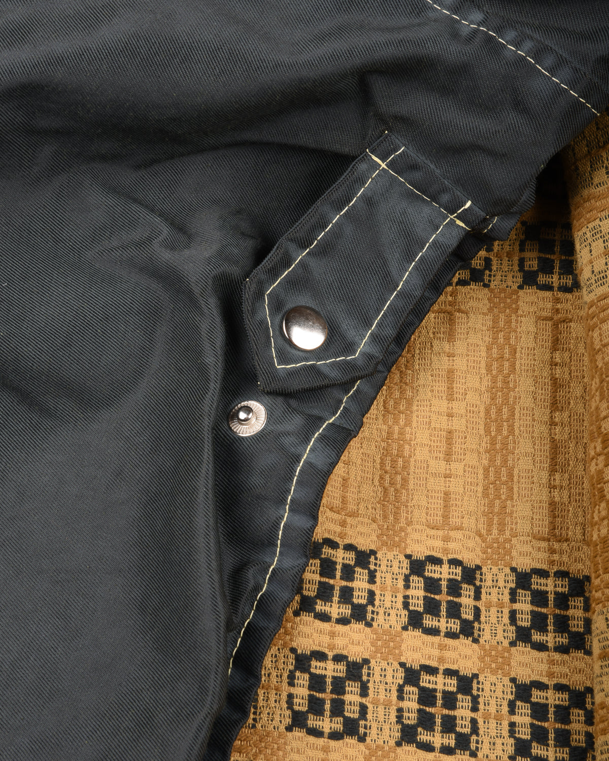 WORKING MALA REVERSIBLE JACKET - FLIGHT NYLON - YEAST