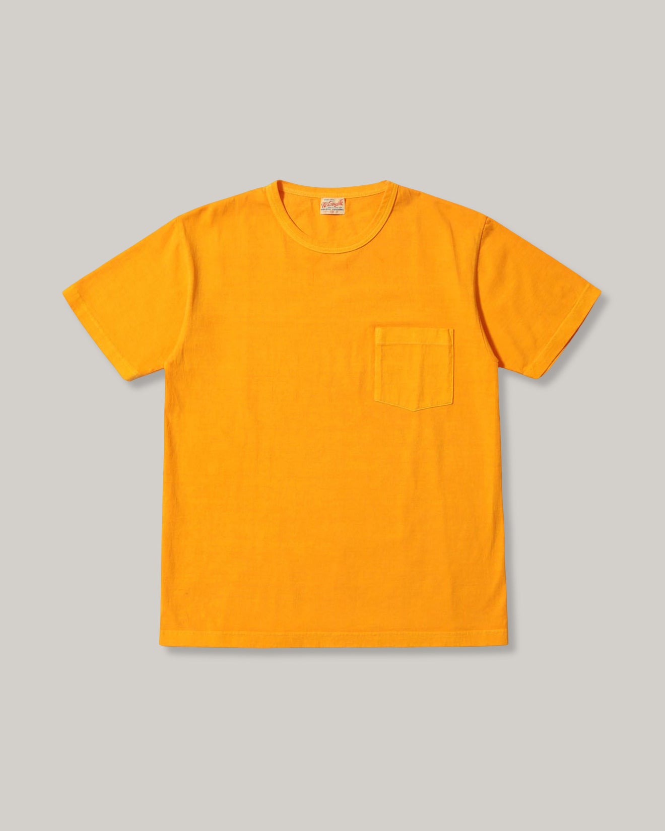 WHITESVILLE PIGMENT DYE POCKET T-SHIRT - GOLD
