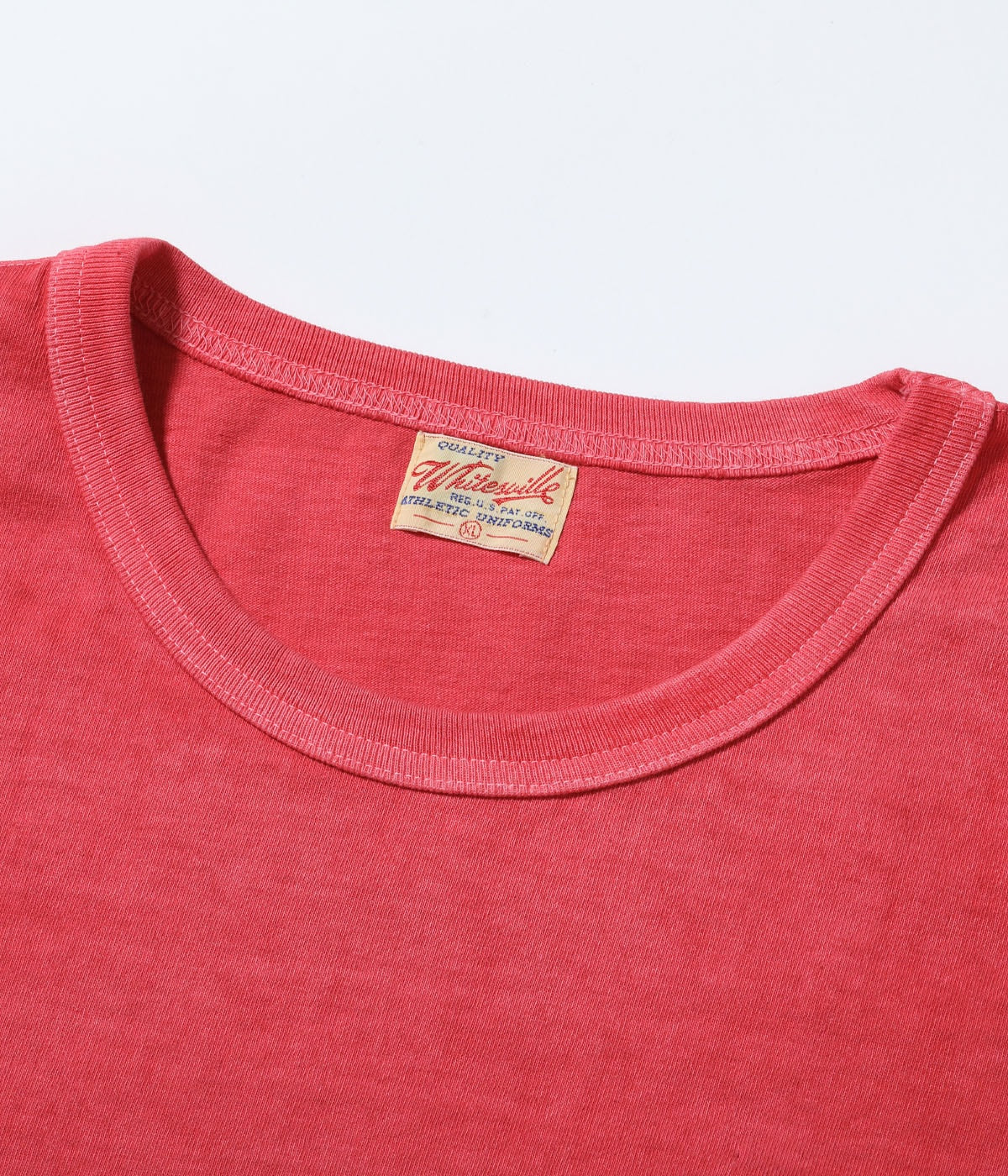 WHITESVILLE PIGMENT DYE POCKET T-SHIRT - RED