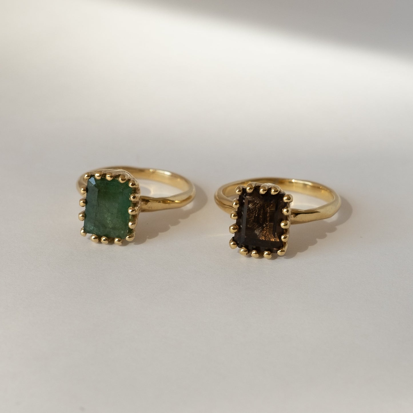 MEREWIF RAMONA GOLD RING - RAW EMERALD