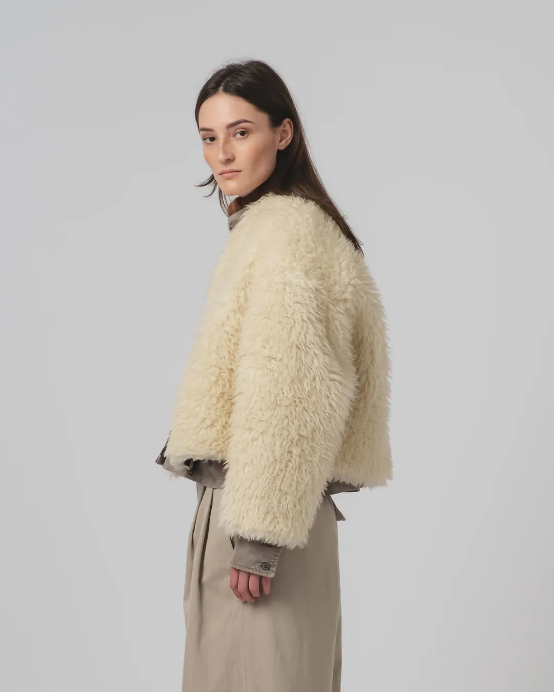 GIRLS OF DUST SHETLAND JACKET - ALASKA FLUFF - ECRU