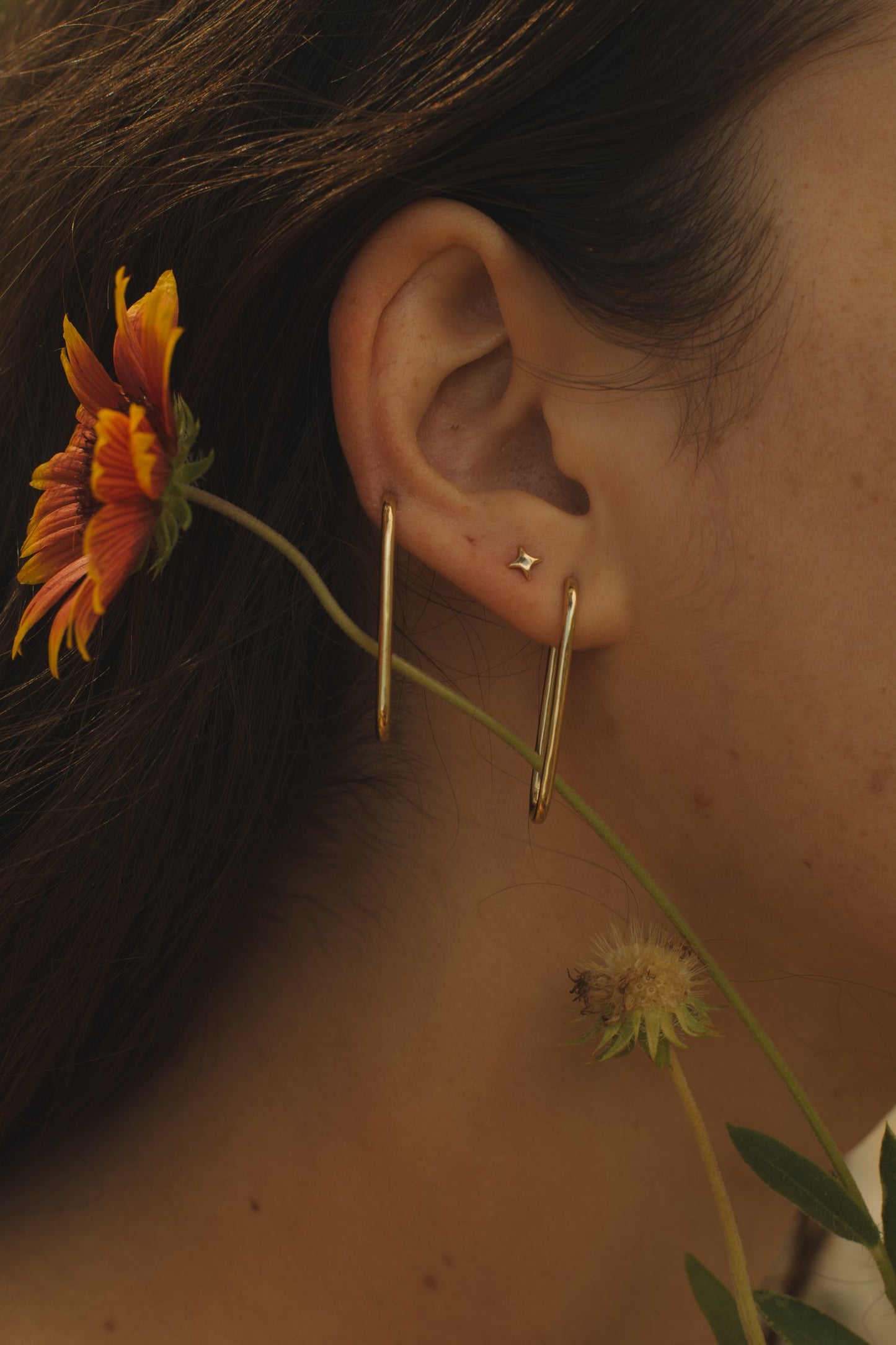 MEREWIF FALLING STAR STUDS