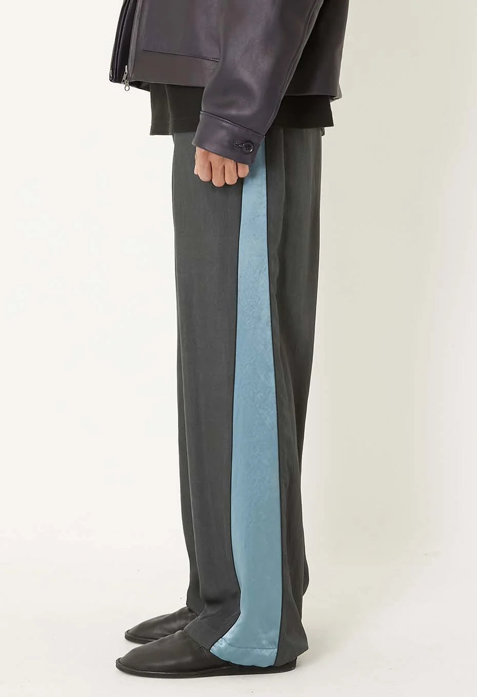 BLUE BLUE JAPAN PIGMENT DYED SATIN SIDE LINED PANTS - BLACK