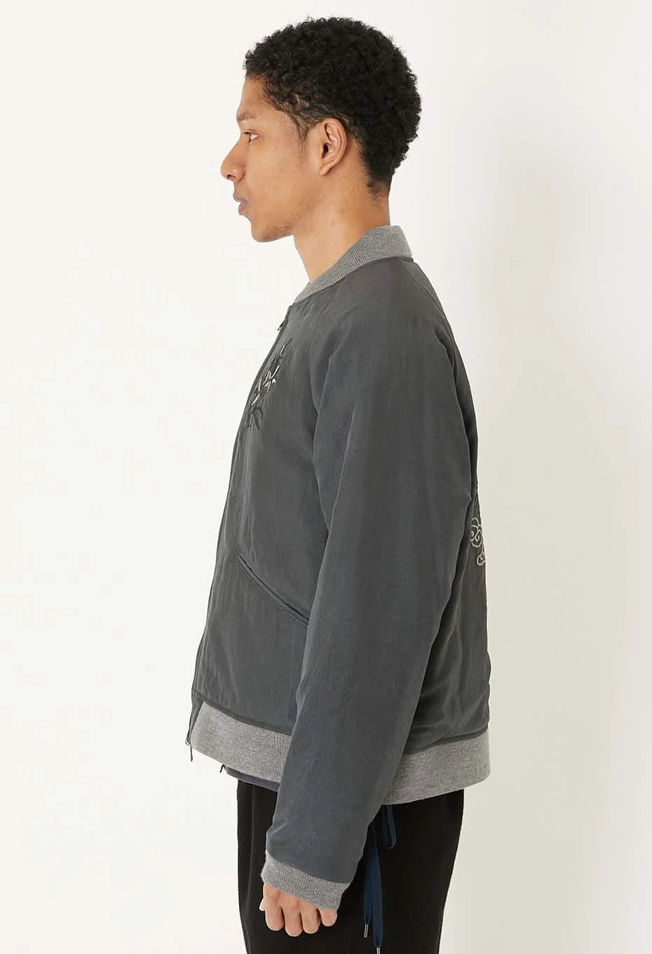 BLUE BLUE JAPAN 'HANA NI TORA' REVERSIBLE SOUVENIR JACKET - BLACK