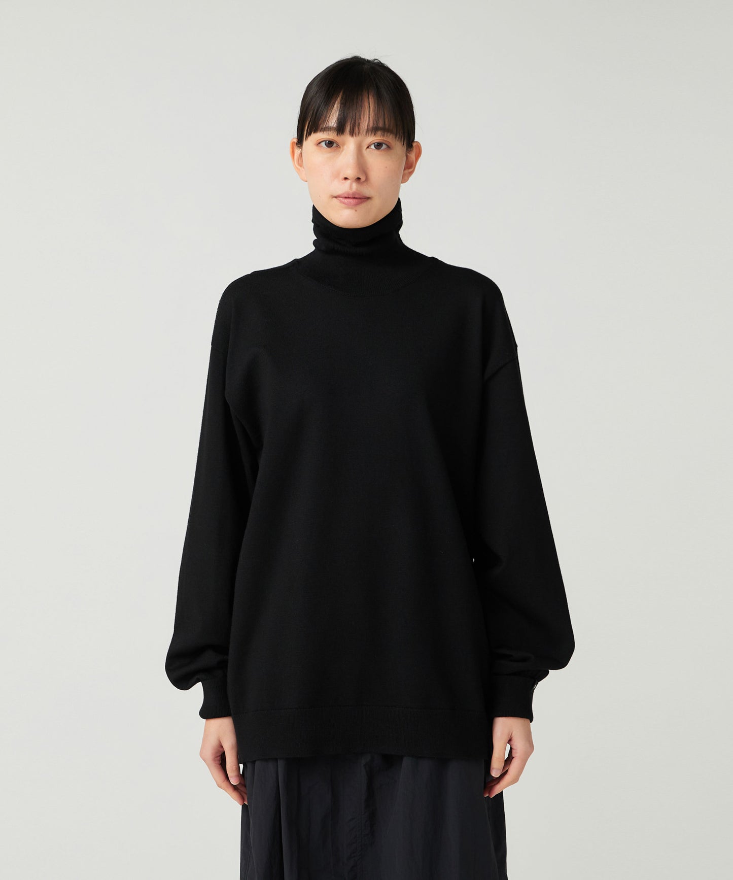 SNOW PEAK WASHABLE WOOL TURTLENECK KNIT - BLACK