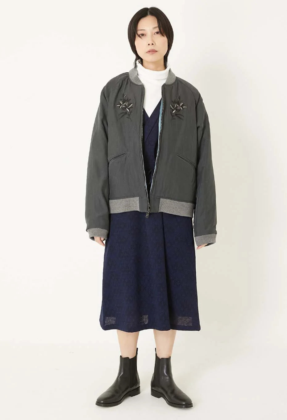 BLUE BLUE JAPAN 'HANA NI TORA' REVERSIBLE SOUVENIR JACKET - BLACK