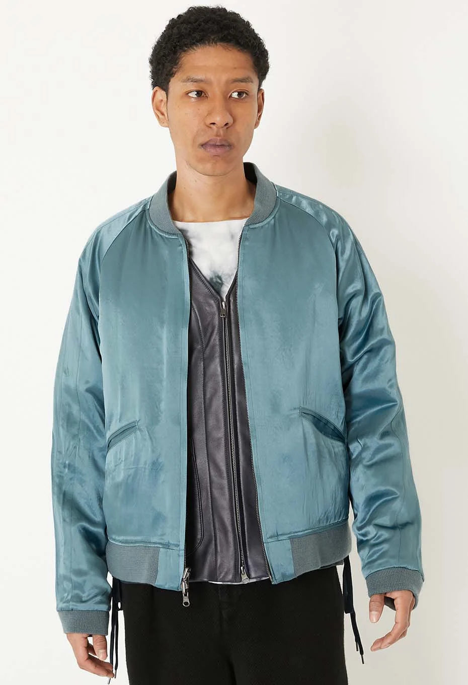 BLUE BLUE JAPAN 'HANA NI TORA' REVERSIBLE SOUVENIR JACKET - BLACK