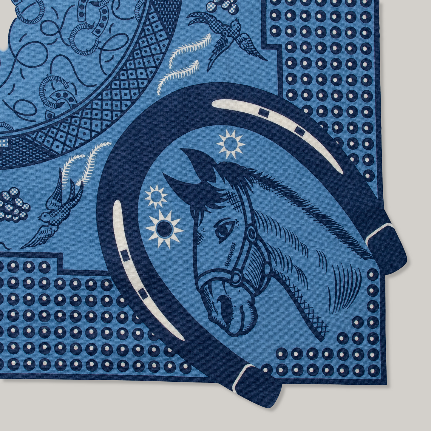 ONE EAR BRAND "UMA" - EQUESTRIAN BLUE