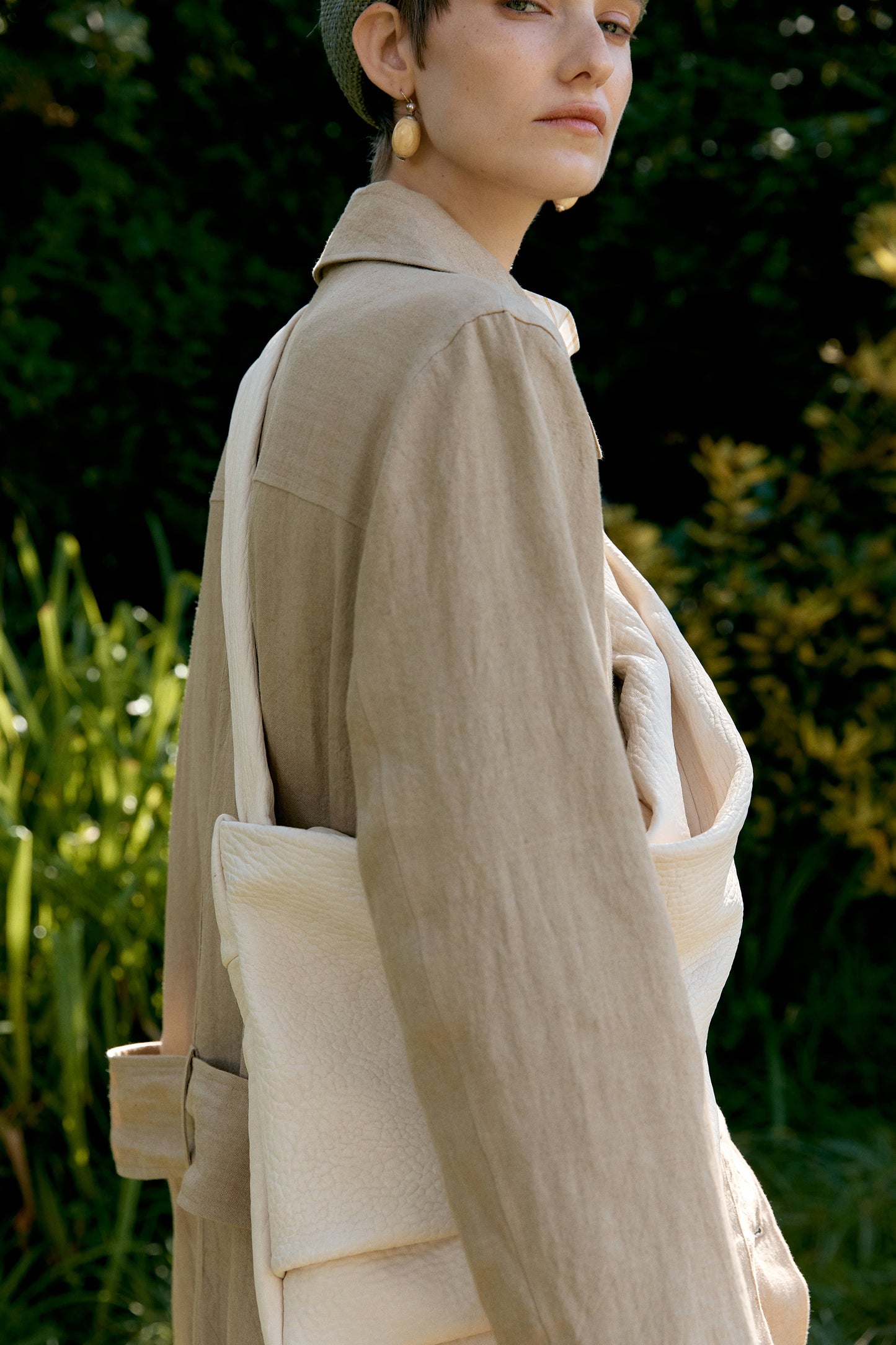 CAWLEY STRETCH WRINKLE LEATHER PLEATED CROSSBODY BAG - IVORY