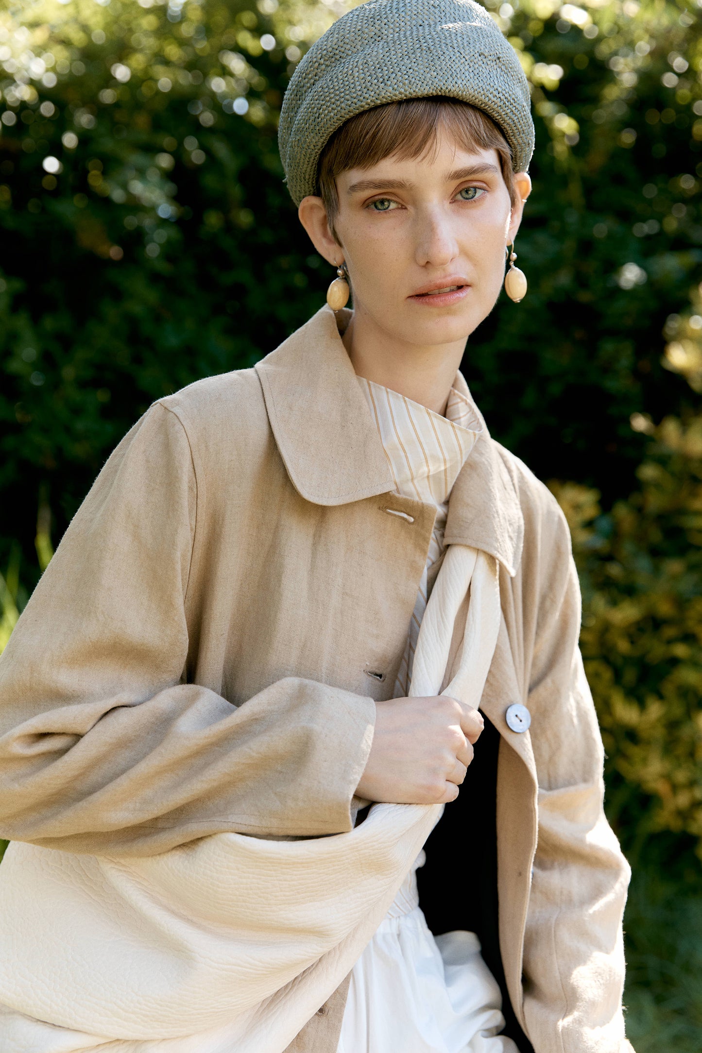 CAWLEY STRETCH WRINKLE LEATHER PLEATED CROSSBODY BAG - IVORY