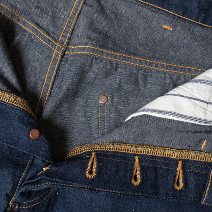 FIT'S LIKE A HUG JEANS