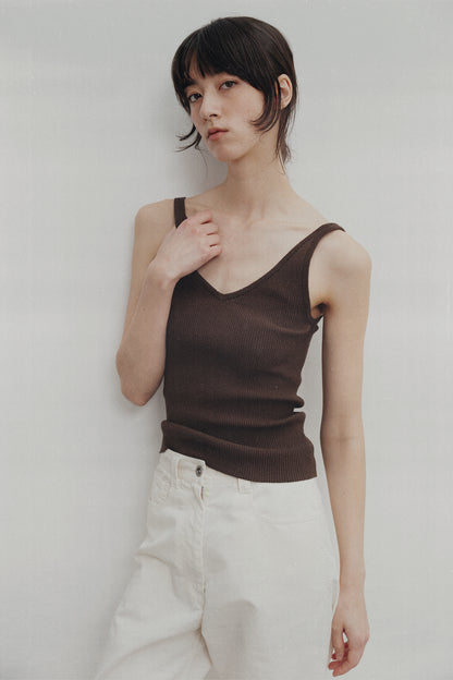 NOTHING WRITTEN HAZE V-NECK SLEEVELESS - BROWN