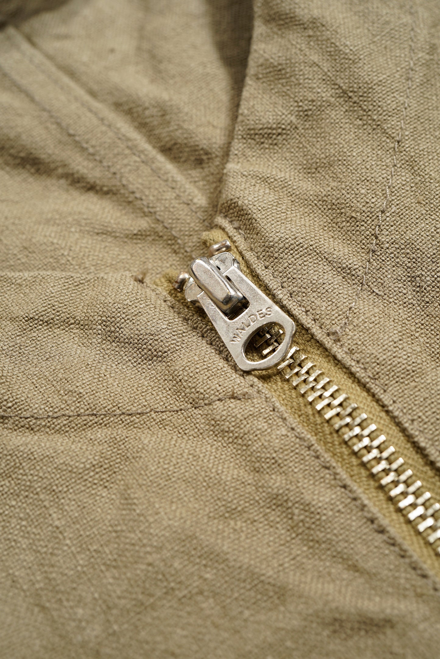 NIGEL CABOURN MAINLINE FRENCH WORK VEST HEMP - CHARCOAL GREY