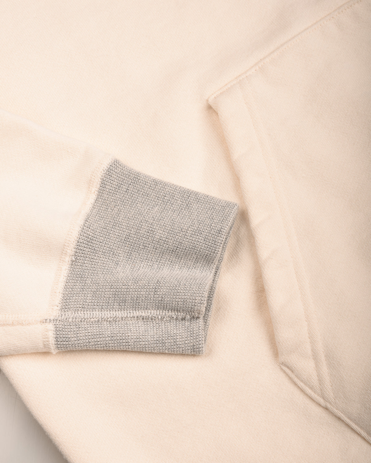 SUN SURF 'RAINBOWS' CREW NECK POCKET SWEATSHIRT - OFF WHITE