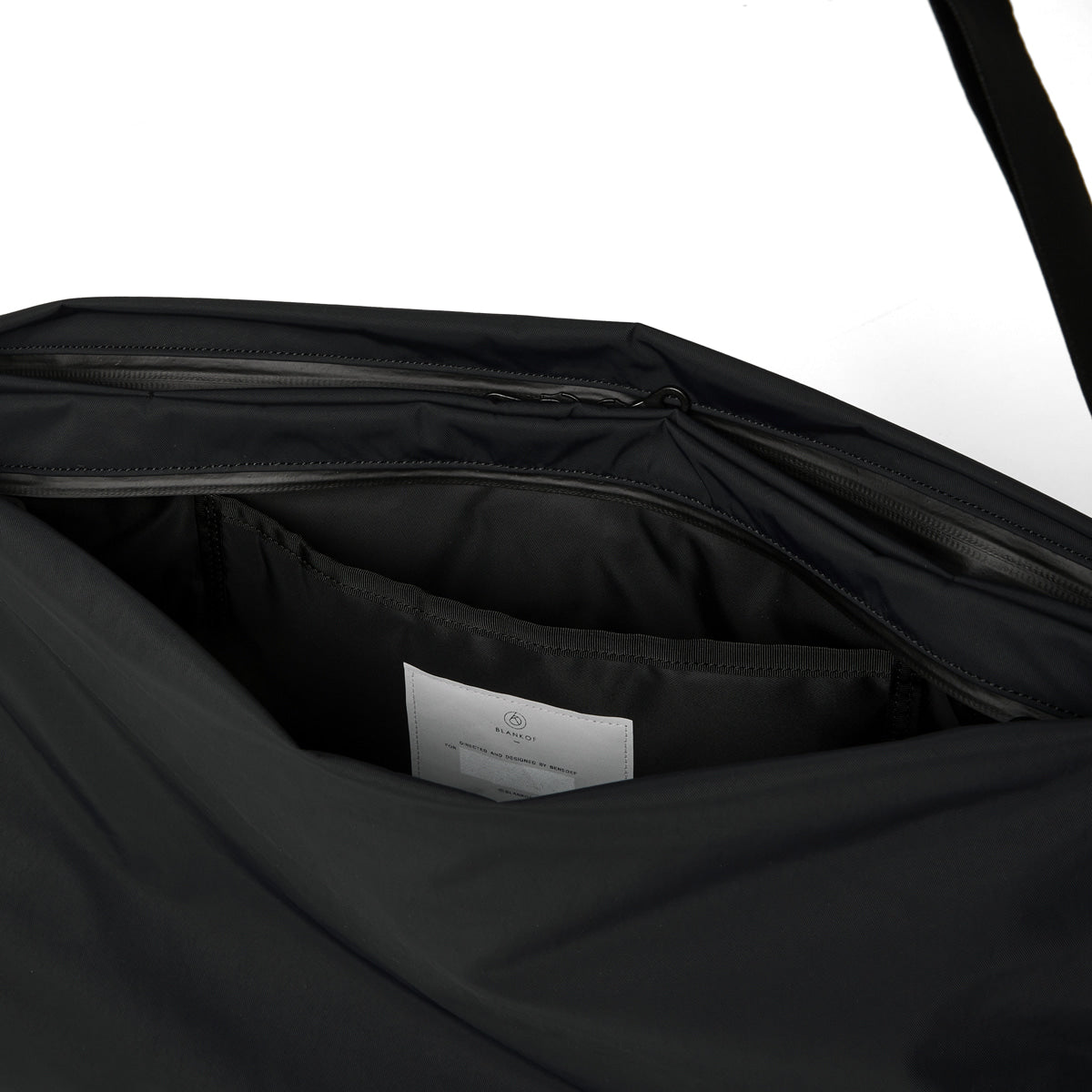 BLANKOF BELLOWS BAG 24 - (L) - BLACK