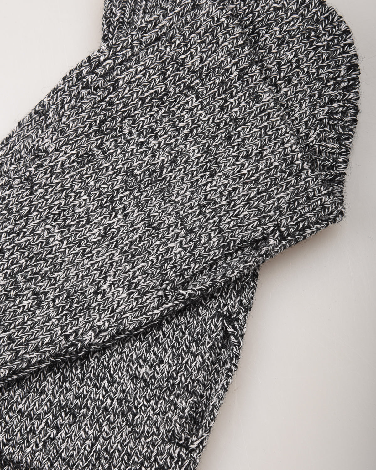 BATONER SOLID WOOL HAND WARMER - IVORY x BLACK