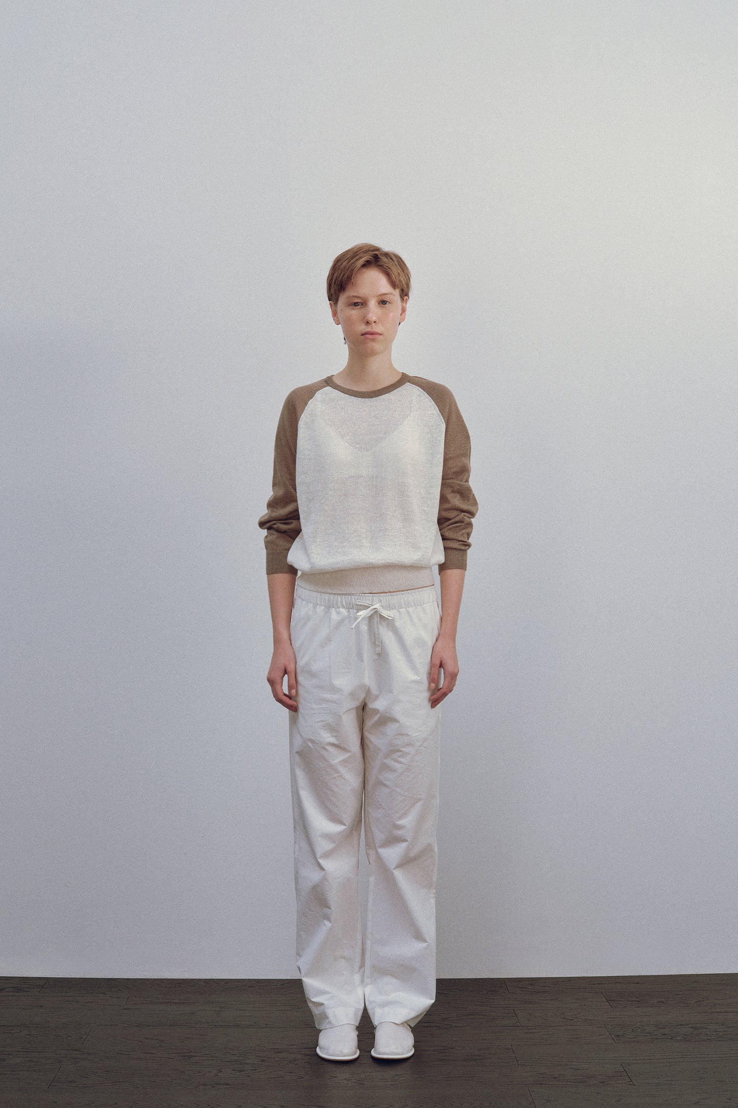 NOTHING WRITTEN GRIN LINEN KNIT TOP - KHAKI/ IVORY