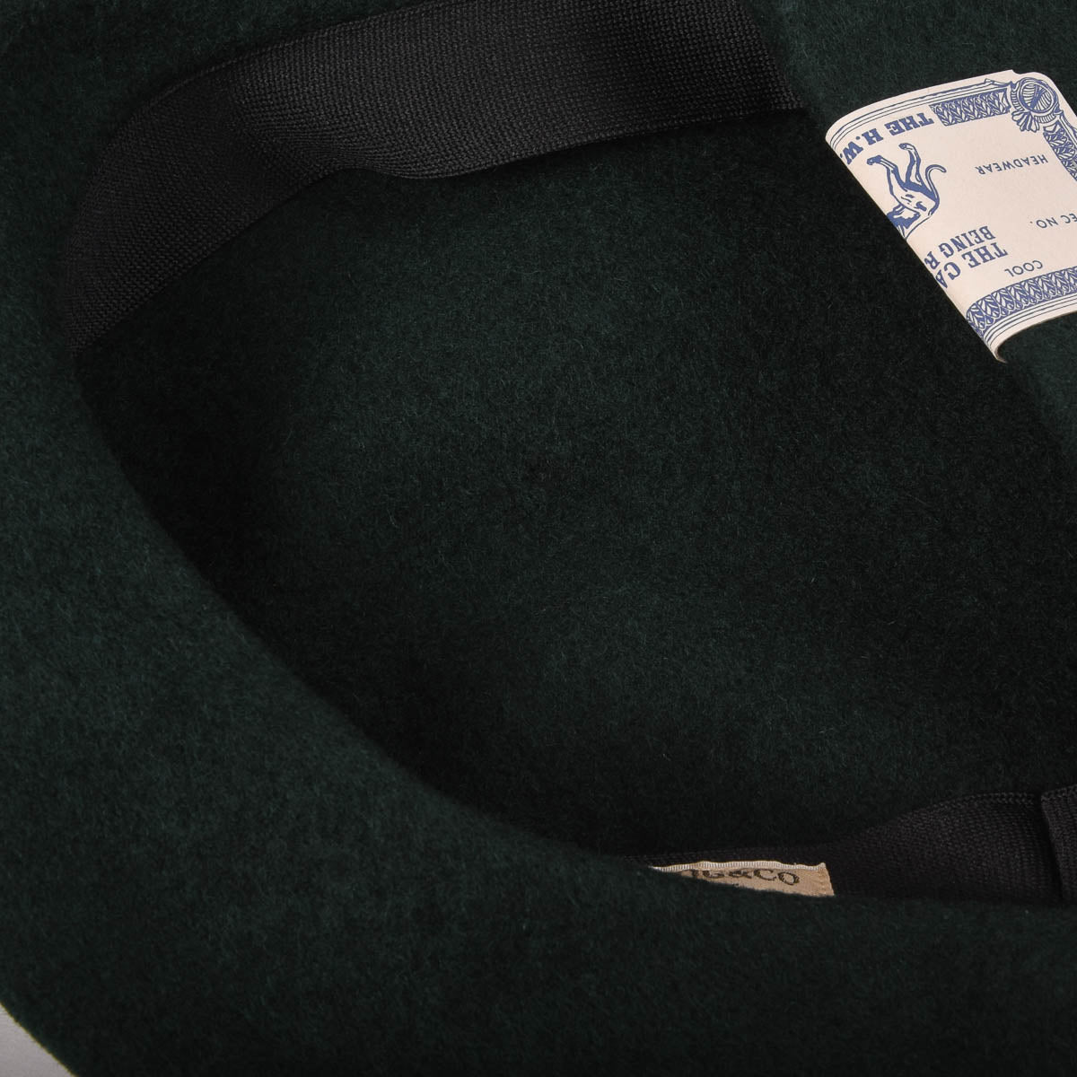 H.W. DOG & CO.  BASIC BERET - N. GREEN