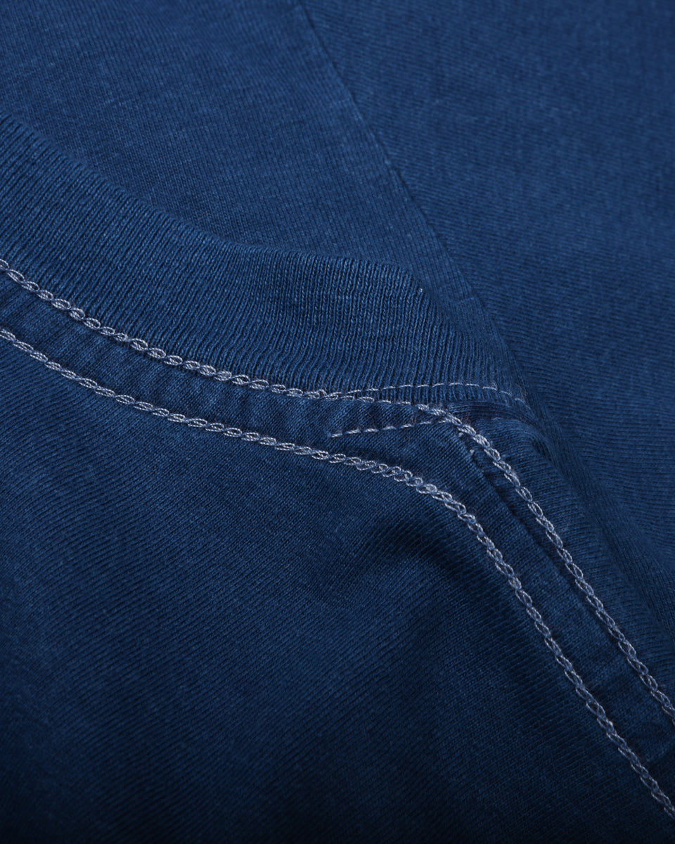 BLUE BLANKET JEANS TUBULAR LOGO T-SHIRT - INDIGO