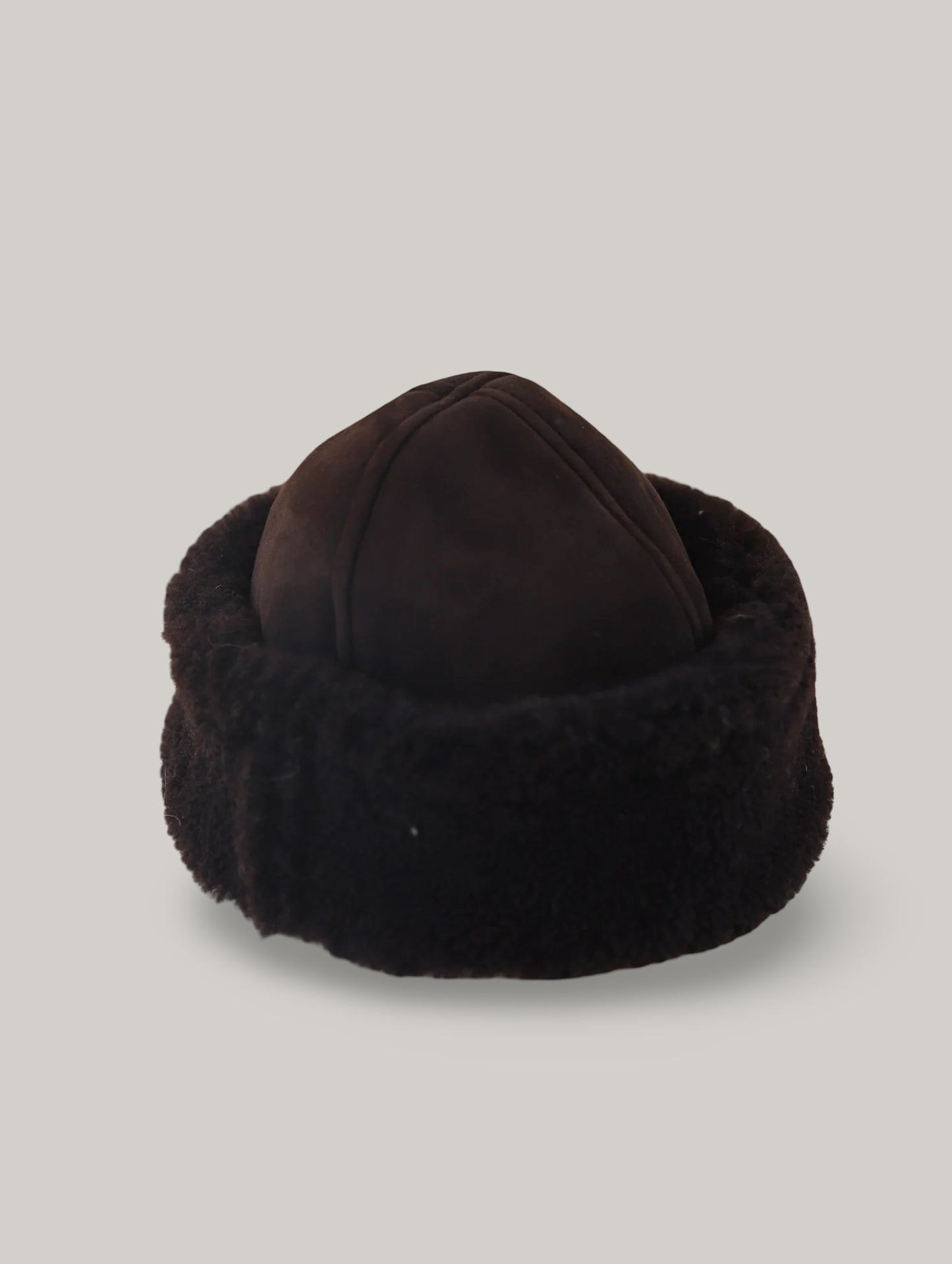 CAWLEY SUEDE BACK CURLY HAIR SHEEPSKIN CAP - CHOCOLATE
