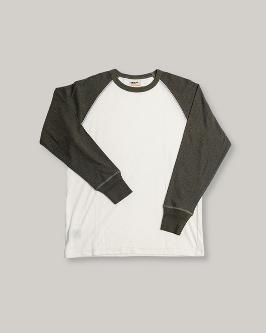 HEIMAT COTTON/ HEMP CONTRAST T-SHIRT - SEASHELL/ MILITARY GREEN