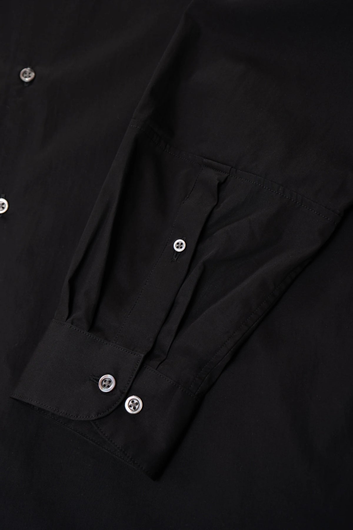 LADY WHITE CO. LYNN L/S SHIRT - BLACK