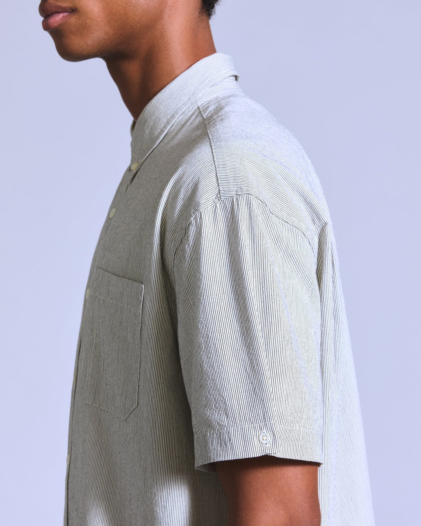 LEVI'S BLUE TAB SS BOXY SHIRT - STRIPE N & A GREY