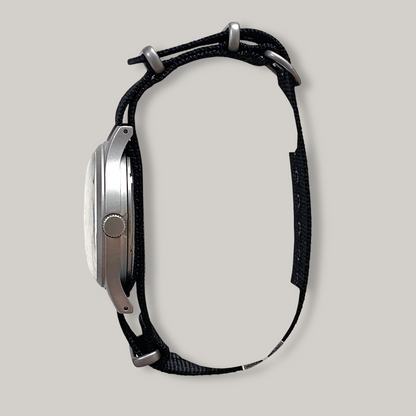 Naval Watch Co. Mil.-01C US Army Type - Black Strap