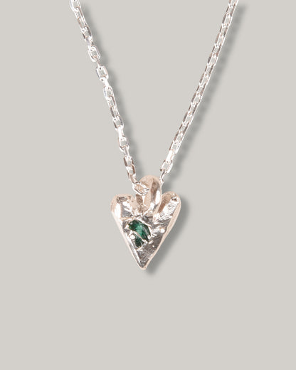THE OUZE RAW EMERALD HEART NECKLACE - STERLING SILVER