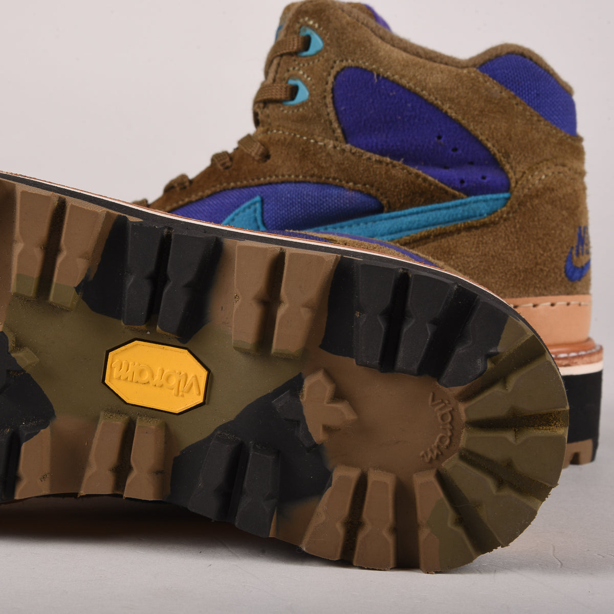 reCONSTRUCTED by SAMUEL FALZONE  - 1992 NIKE ACG - OLIVE/ PURPLE