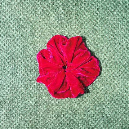 A BRONZE AGE - VELVET SCRUNCHIE - RUBY
