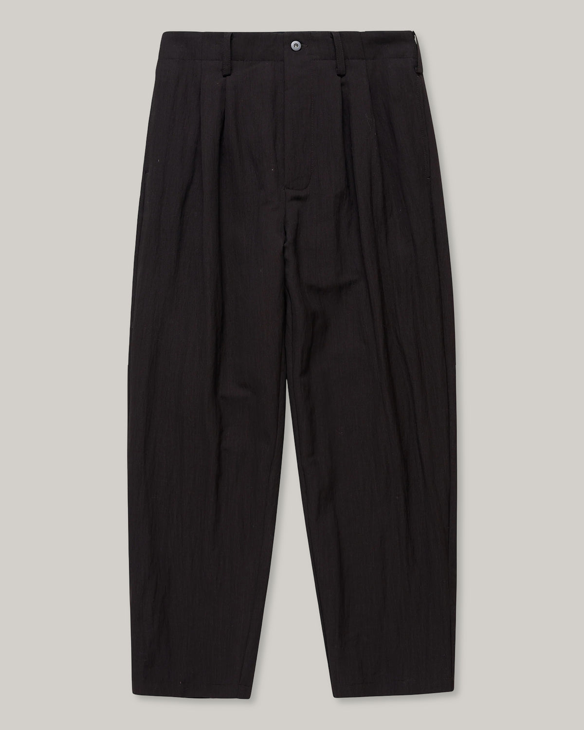 WORKS AND DAYS - WOOL PLEATED TROUSER - BROWN