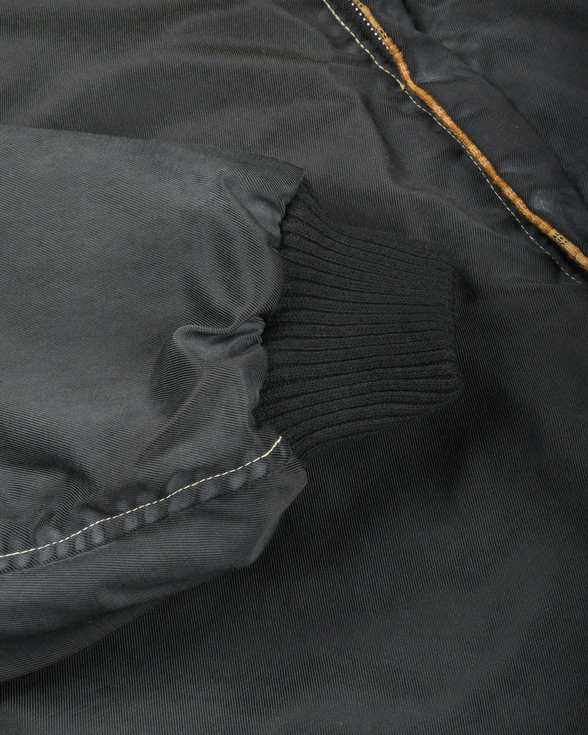 WORKING MALA REVERSIBLE JACKET - FLIGHT NYLON - YEAST