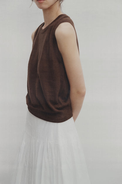NOTHNG WRITTEN ROLA LINEN SLEEVELESS - BROWN
