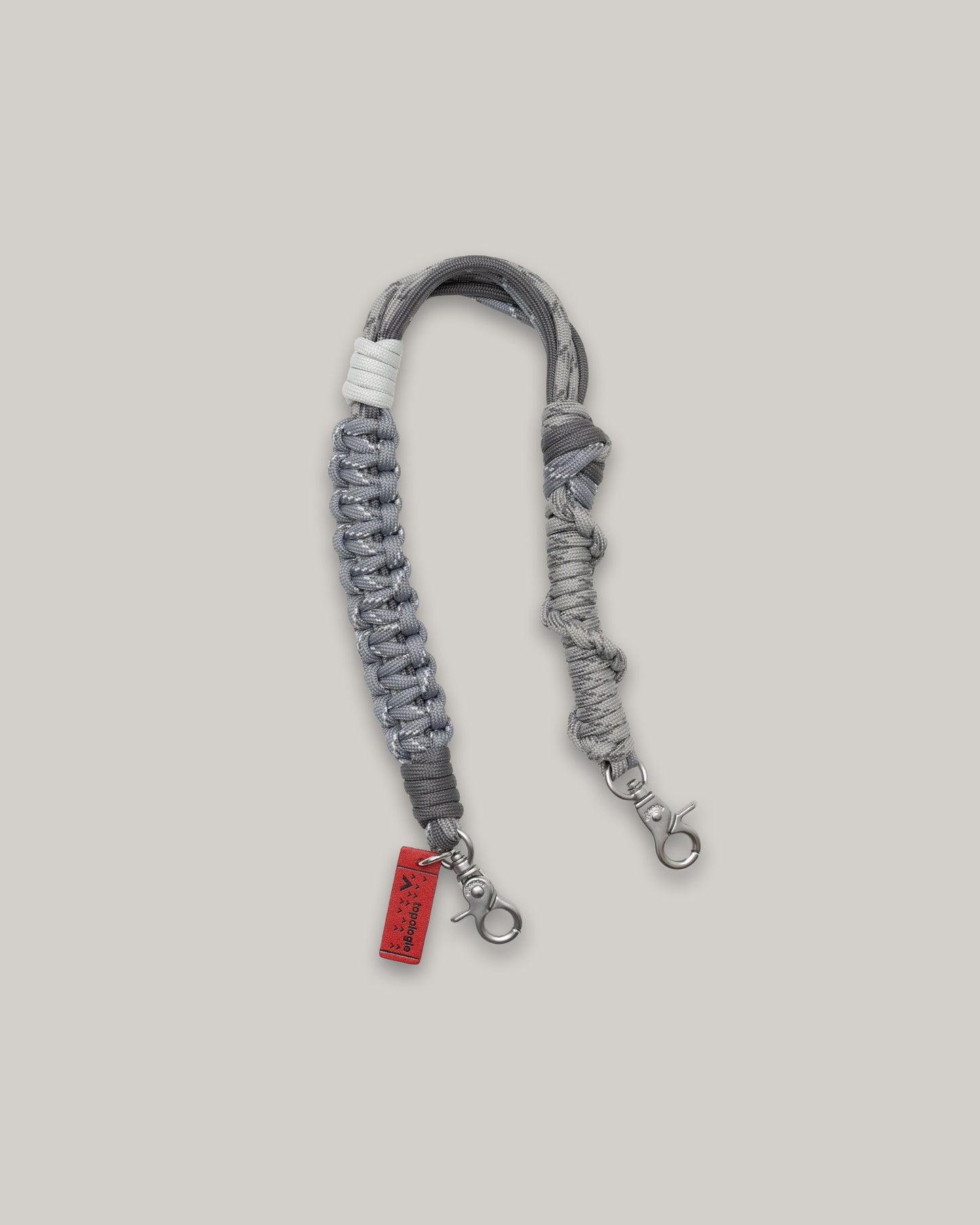 TOPOLOGIE MACRAME WRIST STRAP SHADOW