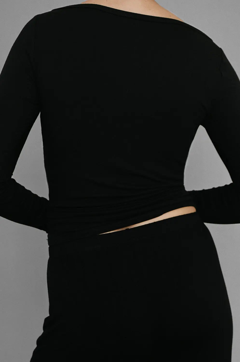 KYE INTIMATES RECLINE BATEAU LONGSLEEVE - BLACK