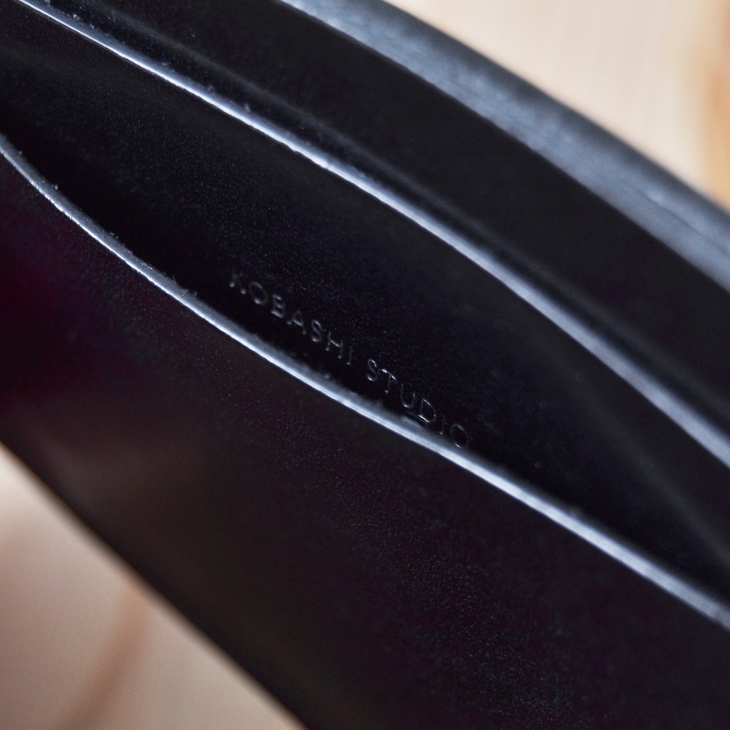 KOBASHI STUDIO CARD SLEEVE - BLACK