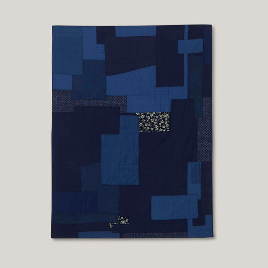 BLUE BLUE JAPAN INDIGO PATCHED BLANKET