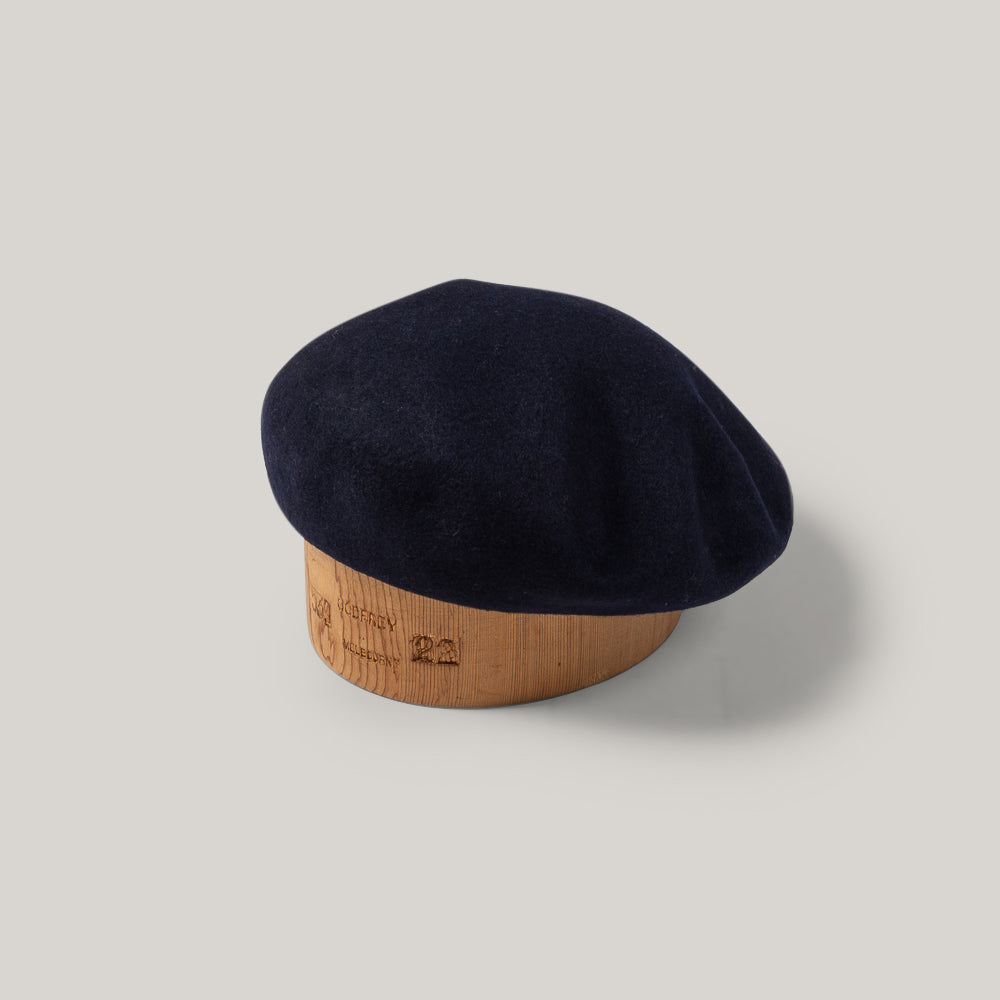 H.W. DOG & CO. BASIC BERET - NAVY