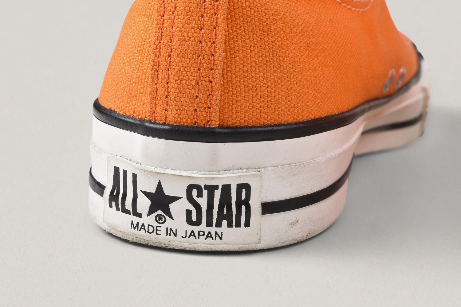 Used hotsell converse sneakers